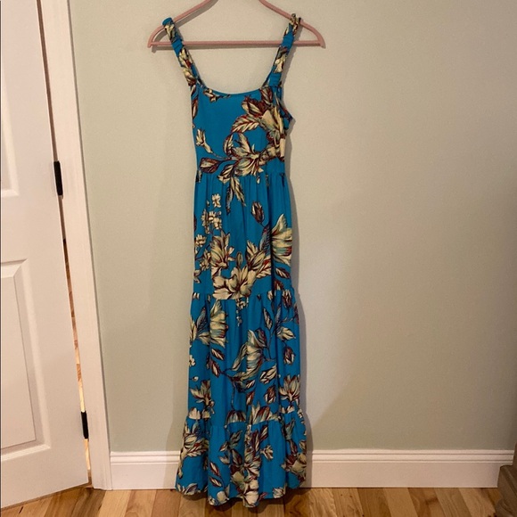 Floral Blue Maxi Dress - Picture 1 of 5